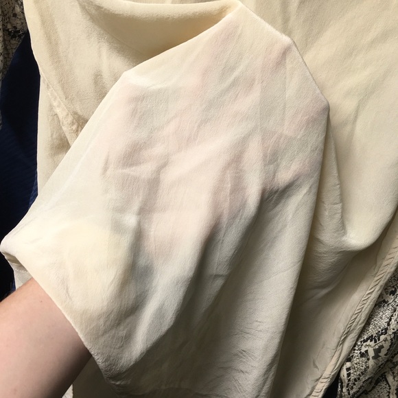 Equipment Silk Cream with Snake Print Sleeves - Picture 8 of 8